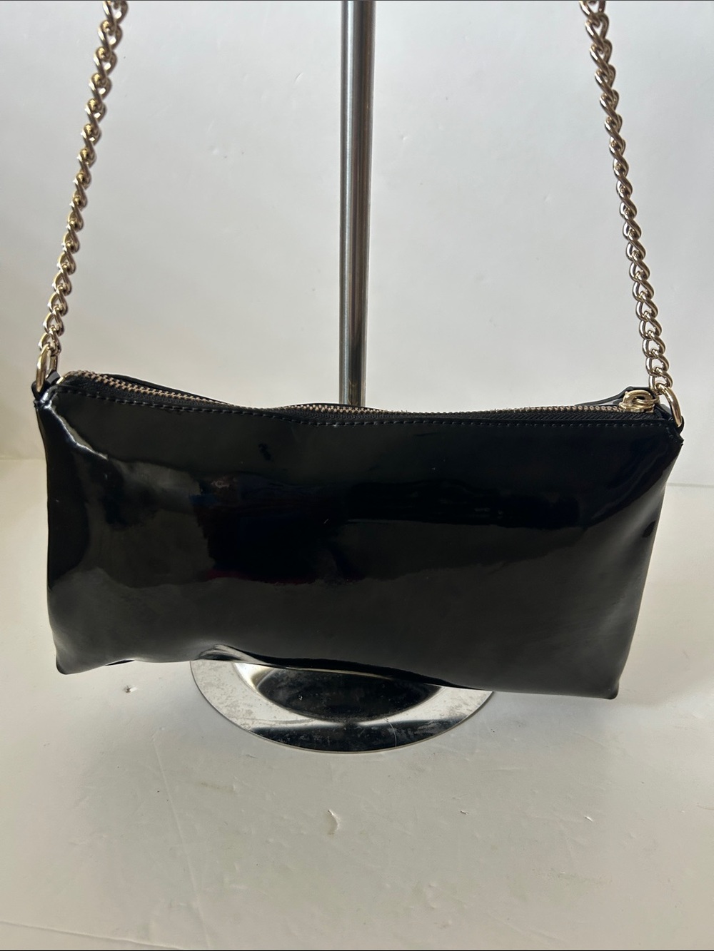 kate spade Black Patent Leather Shoulder Bag Minimalist So Cute! - Picture 5 of 16